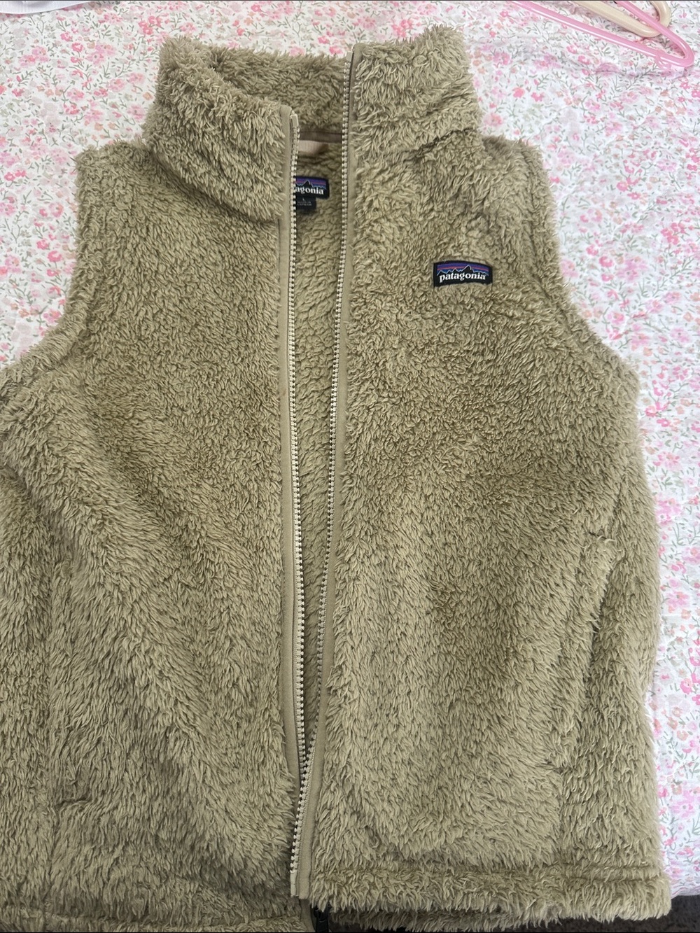 Patagonia Kids Fuzzy Sherpa Vest in Olive Green